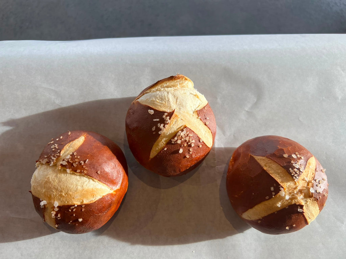 Pretzel Roll
